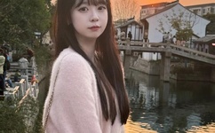 《朋友年轻的妈妈》中字头歌词